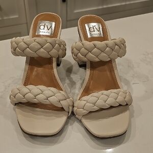 DV by Dolce Vita HARDEY Women's Tan Braided Heels